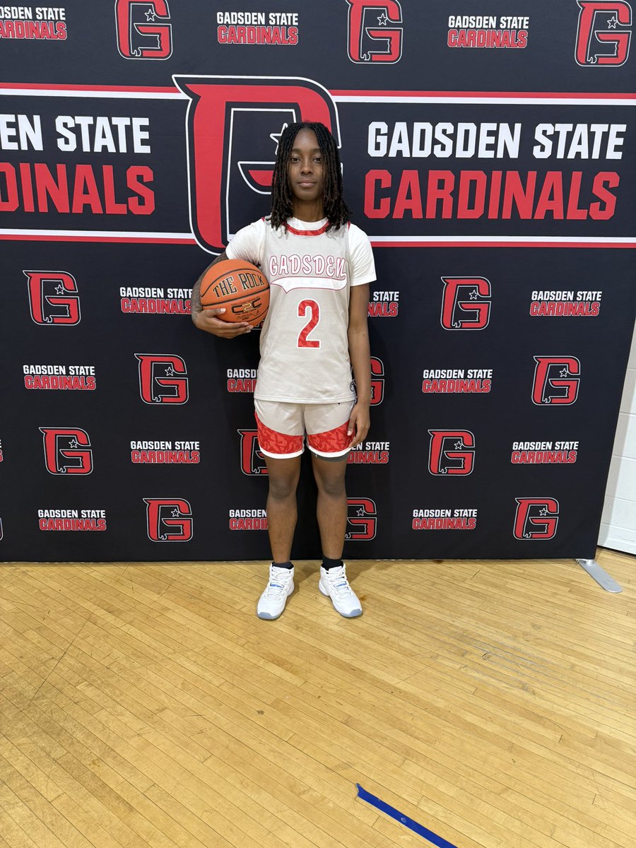 After having an conversation with <a href="/JacksonMilland2/">Jackson Millander</a> and Coach Norris, I am very thankful to receive my 3rd offer from Gasden State🙏. <a href="/GSCCATHLETICS/">Gadsden State Athletics</a>  Thank goodness for this opportunity! More to come🙏