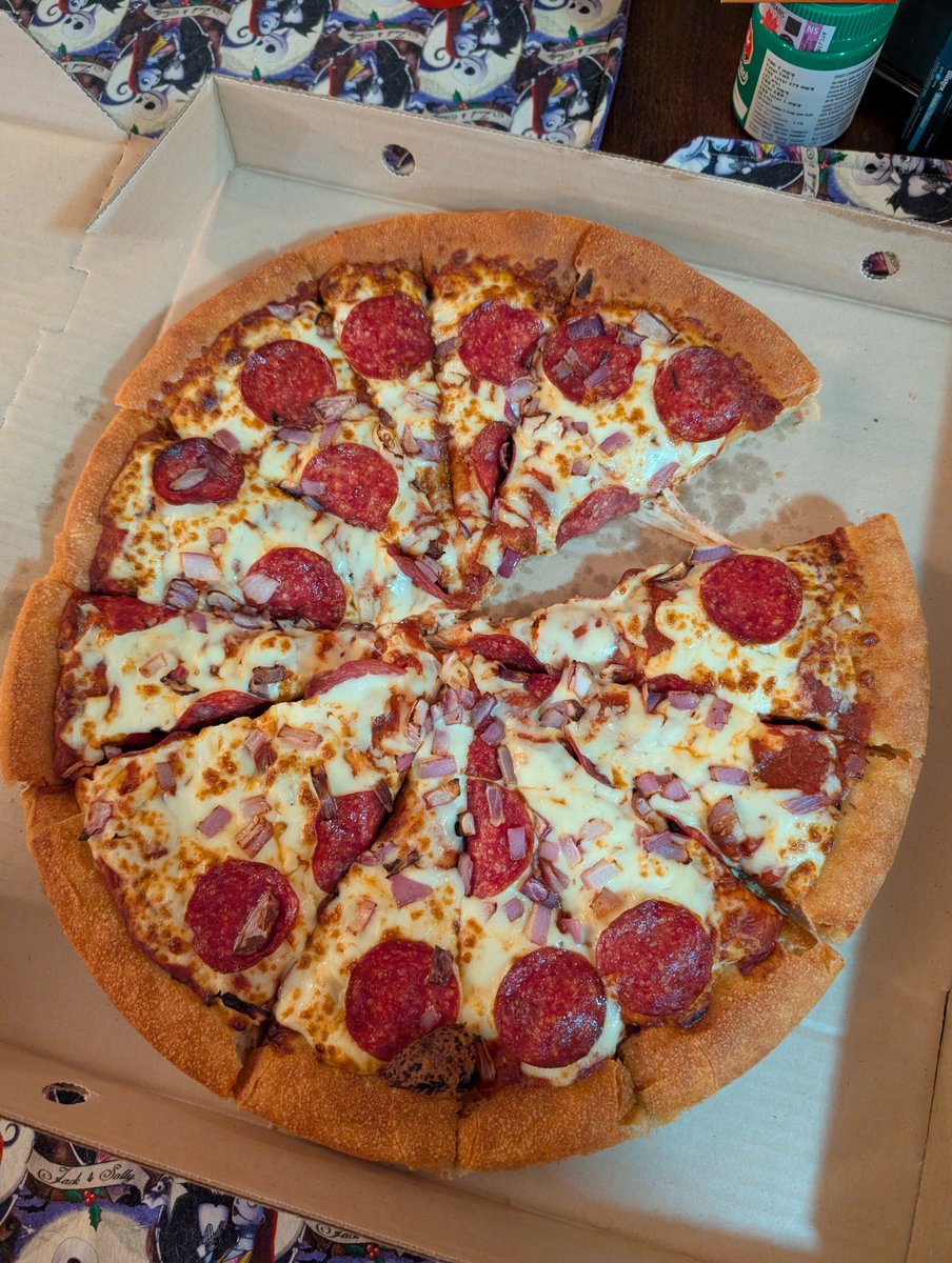 Seriously <a href="/pizzahut/">Pizza Hut</a>? Were ya hungry?