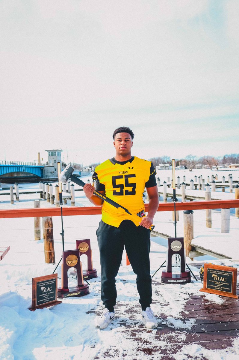 Marshall Johnson (@marshall__62) on Twitter photo Had a great junior visit at UW Oshkosh today. Thank you <a href="/CoachJBRob/">Jack Robinson</a> for inviting me on a visit. Can't wait to come back!
<a href="/UWOFootball/">UW-Oshkosh Football</a> Had a great junior visit at UW Oshkosh today. Thank you <a href="/CoachJBRob/">Jack Robinson</a> for inviting me on a visit. Can't wait to come back!
<a href="/UWOFootball/">UW-Oshkosh Football</a>