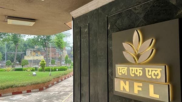 StockMarketsTak's tweet photo. 🚨 NFL to be part of joint venture firm for setting up of urea plant in Assam. 

#NFL #Fertilizer #stockmarketsindia https://t.co/9r727DKAZm