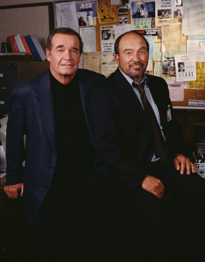 Gigi & James Garner tweet media