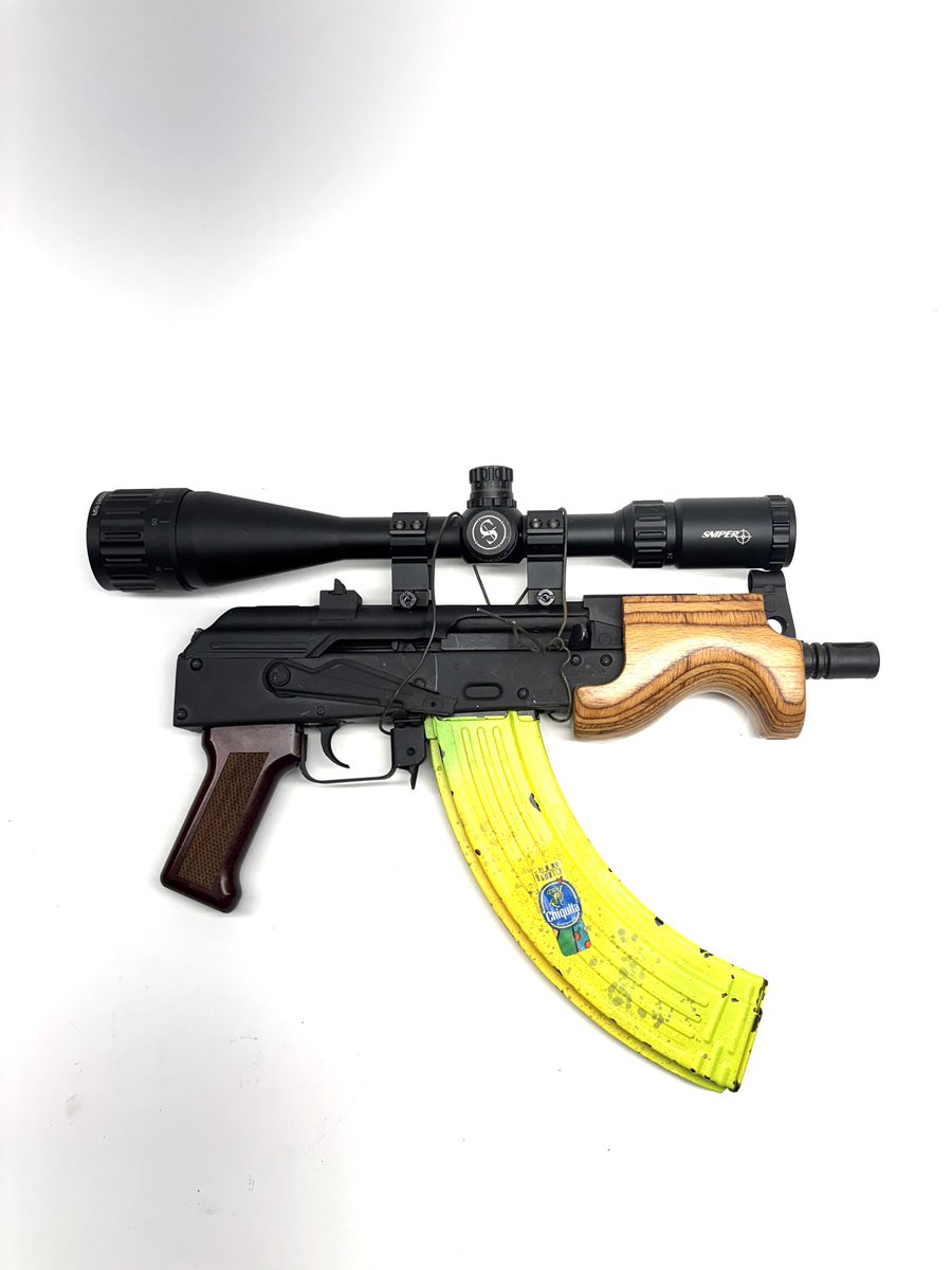 denverbullets's tweet photo. CuStOm GuN wErk https://t.co/1EXQYBxlGs