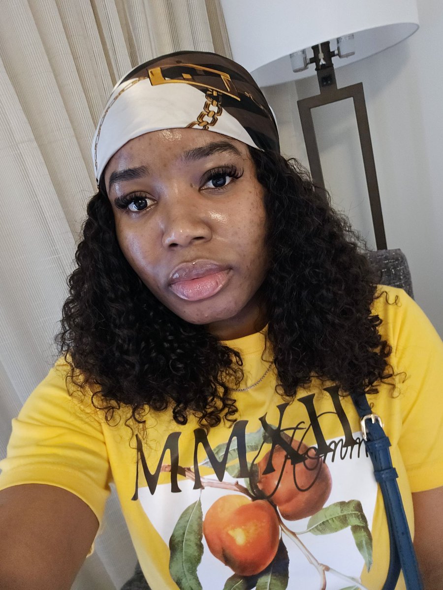 _HEbby_'s tweet photo. Igbo girl in health care and fitness
#igbo #IgboAmaka #igbogirls https://t.co/6uhtiRqIIx