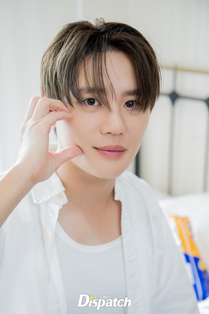 [디패Go] ＂우리는, 시아를 모른다＂…김준수, 처음의 얼굴들 (출처 : 네이버 스포츠) naver.me/xWT4MJ0y