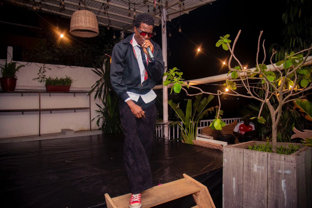 mayowamusic's tweet photo. Spreading the MAYO FEVER 🥵 ❤️🔥🌍
at ziggy’s Ep Release
#ZME https://t.co/qjjgyOhAYN