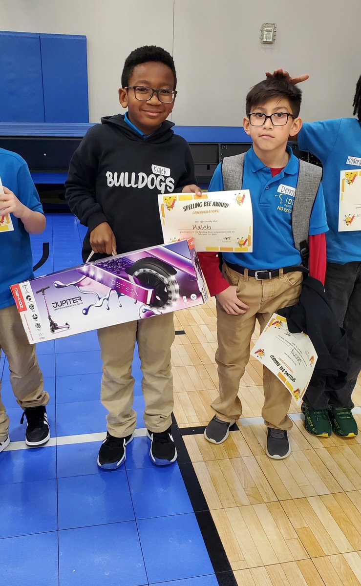 My Guy is the "BACK TO BACK" Spelling Bee Champion!! 3rd and 4th grade!! 💪🏾🔥Proud Father 🔥💪🏾🔥 Raise the bar!! Hard work pays off!! 💗commUNITY is UNITY 💗