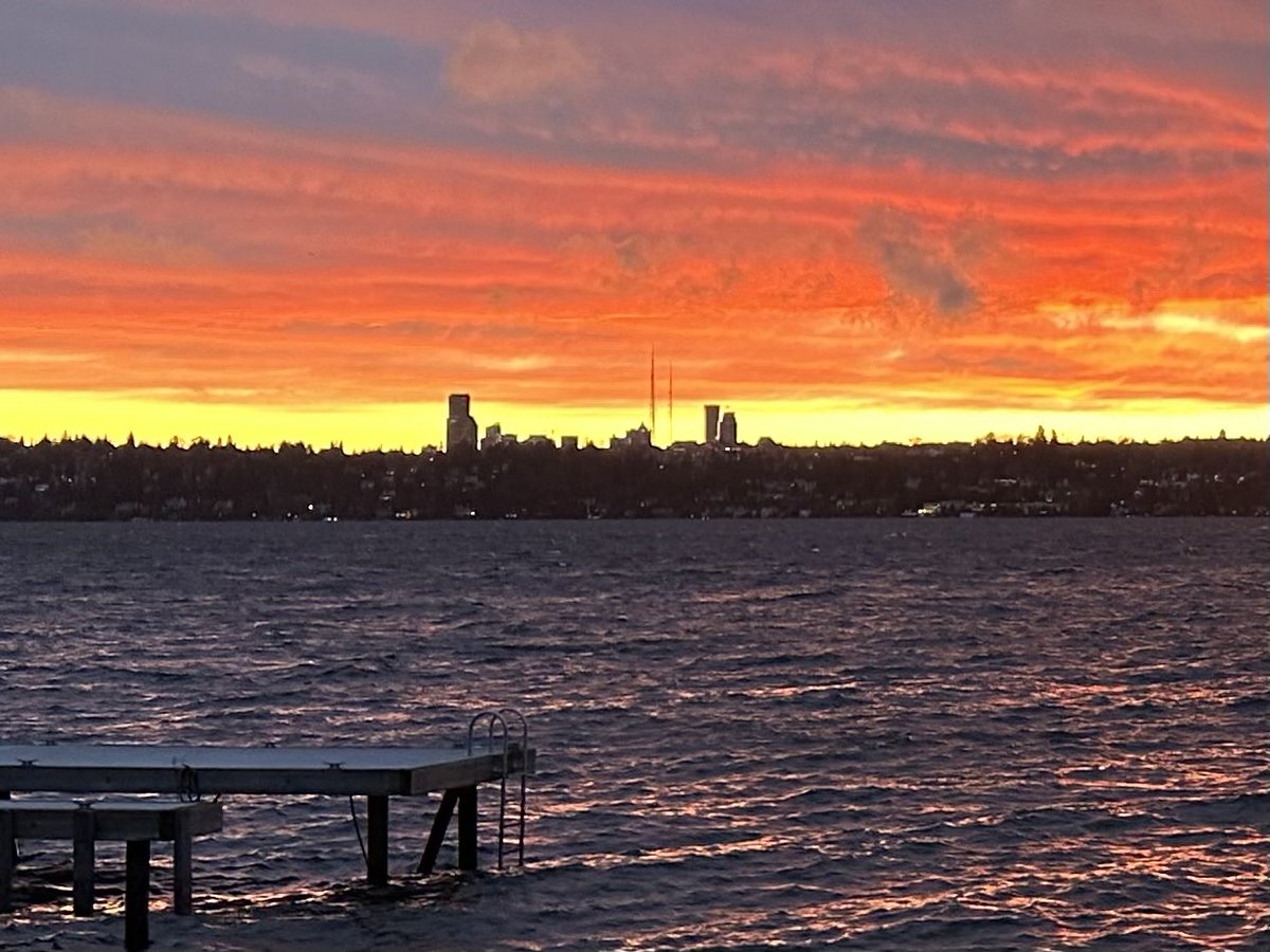 Another amazing sunset over Seattle!