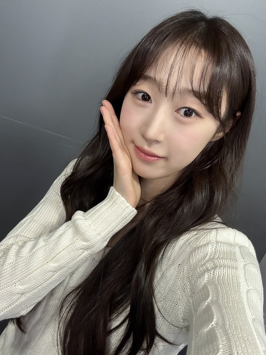 우주소녀 tweet media
