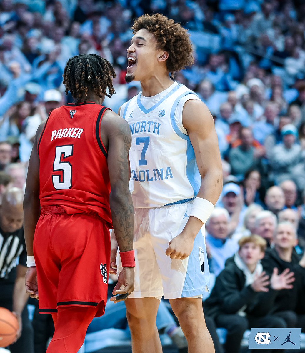 UNC_Basketball's tweet photo. Snow day vibes 🥶 https://t.co/3ZFZsVUxkB