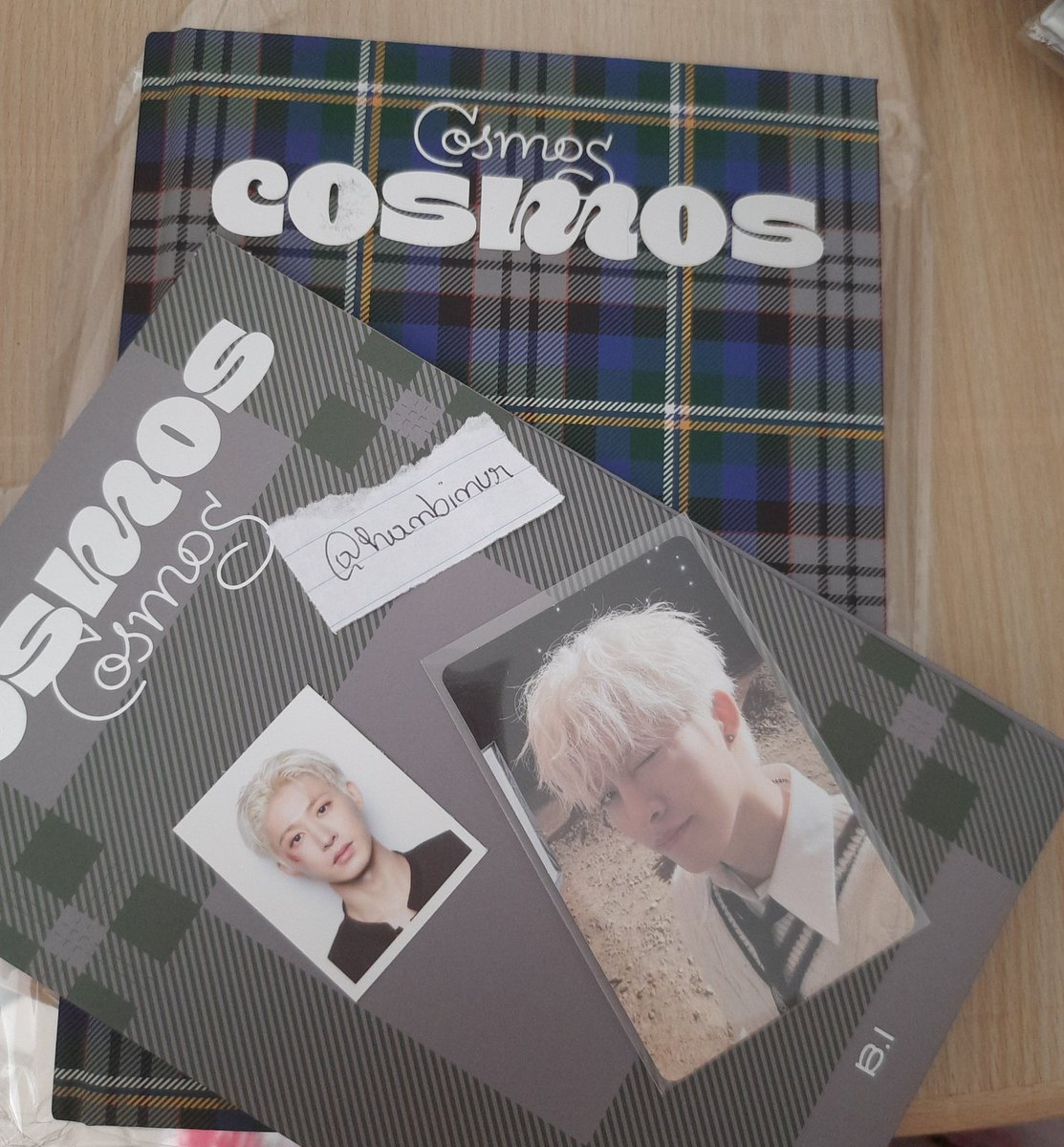 VENDO/VENDA 

ALBUM B.I - Half Cosmos (Earth ver)

Valor: R$ 165,00 (frete incluso)

• Album completo

• Possuo Feedbacks 

• Fotos e videos no privado.