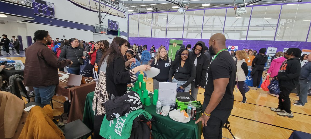 Dr. Rebecca Daugherty-Saunders tweet media