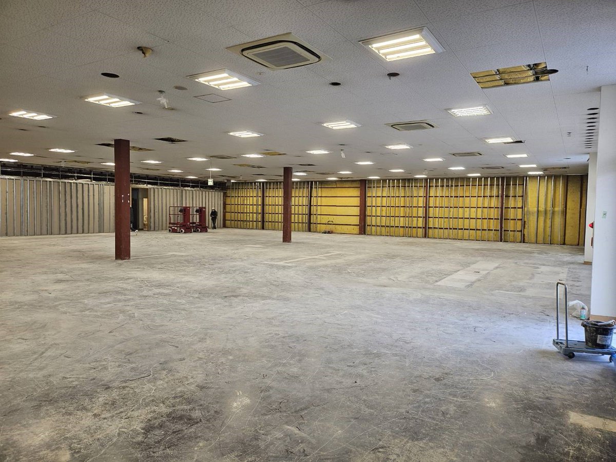 愛媛県内、某ショッピングモールのテナント原状回復解体工事の受注を頂きました。

今回の施工内容は壁等撤去作業をいたしました。

お問合わせ、お見積りのみでもお気軽にご連絡お待ちしております😊

#養生
#店舗
#内装解体
#床剥ぎ
#正確な見積もり
#低コスト