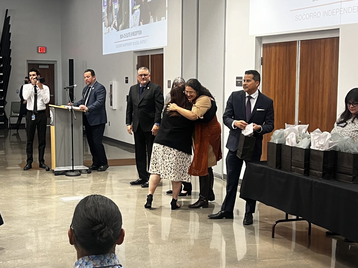 Gloria Aguirre (@purpleheart_es) on Twitter photo So Proud of our TOY <a href="/S_Reyes_PHE/">Stephanie Reyes</a> 💜 Thank you for igniting our Heroes’ love of learning! Hooah! So Proud of our TOY <a href="/S_Reyes_PHE/">Stephanie Reyes</a> 💜 Thank you for igniting our Heroes’ love of learning! Hooah!