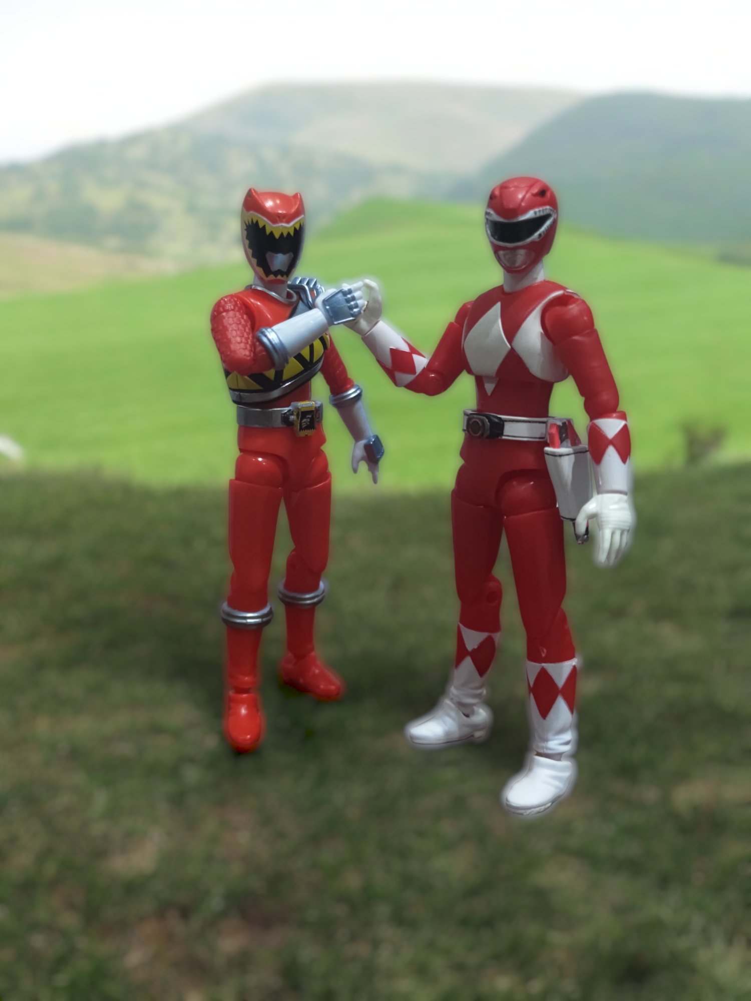 Takara Tomy Synergenex Series - New Transformers Crossovers