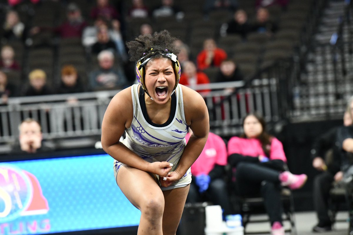 NEBwrestle's tweet image. Anyia Roberts wins the Class A 155 gold medal! Two time state champ for Grand Island! 

📸 @Mogui131