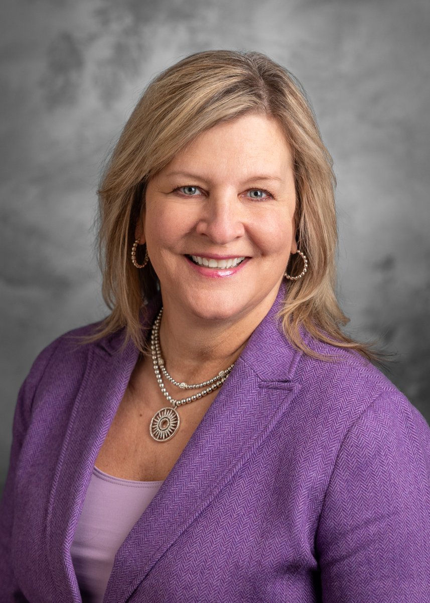 Here's a couple of nice business portraits I've recently done. Dr. Richard Warner and Renee Erbes. I love providing a nicely retouched portrait for them to use on social media and marketing materials. Give me a call to set up a time for you! 712-366-4226 Only $99!