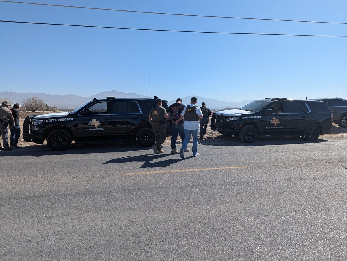 ElPasoYa's tweet image. 📌 El #FBIEP continúa apoyando a #ICEgov durante las operaciones nacionales de aplicación de la ley de inmigración en curso, incluye activos de investigación y experiencia analítica y técnica. 

Detalles a las 10 #noticias26univision