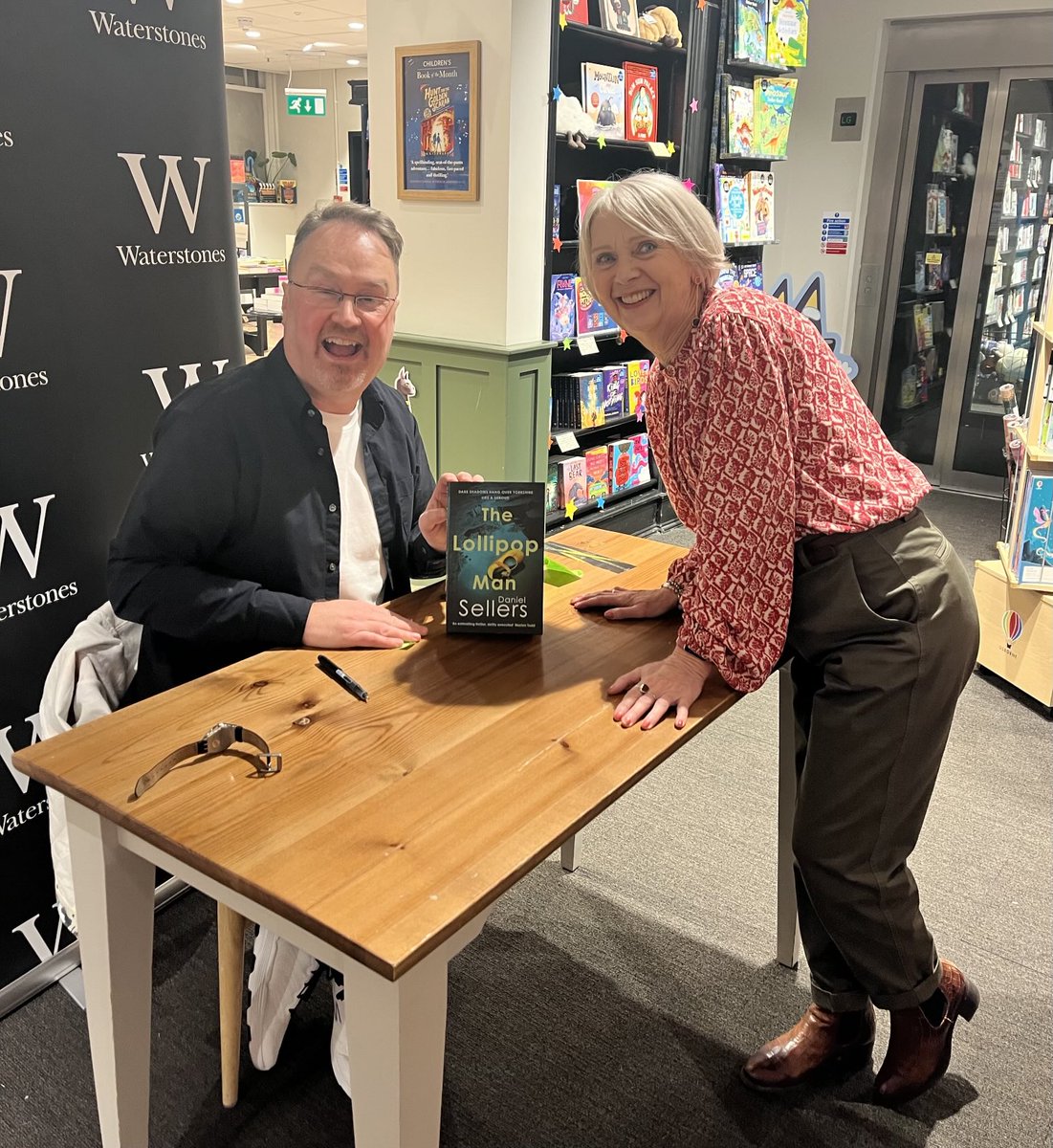 Linda Mather (@llindamather) on Twitter photo Great to be part of the launch of The Lollipop Man by my talented pal <a href="/DJSellersAuthor/">Daniel Sellers Author - *Murder at Ardaig Castle*</a> <a href="/AllisonandBusby/">Allison & Busby</a> It’s out today go buy it! #thelollipopman #crimefiction #murdermystery #bookclub #amreading Great to be part of the launch of The Lollipop Man by my talented pal <a href="/DJSellersAuthor/">Daniel Sellers Author - *Murder at Ardaig Castle*</a> <a href="/AllisonandBusby/">Allison & Busby</a> It’s out today go buy it! #thelollipopman #crimefiction #murdermystery #bookclub #amreading