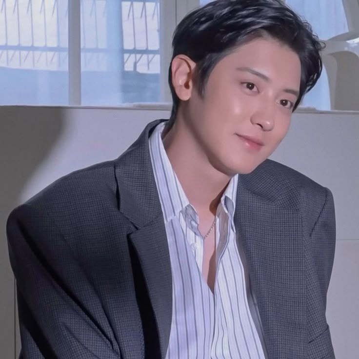 littlepwettyboy's tweet photo. chanbaek few tweet au

serba-serbi magangnya kian yang disuruh temenin bosnya (pak raka) rapat mulu. https://t.co/tn63z6WZbc