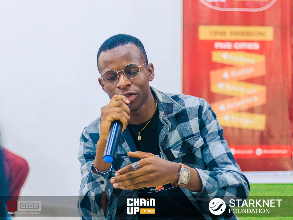 Official_GIDA's tweet photo. A solid and engaging panel session was held. facilitated by @0xchidi 

Panelists; @TopBoyRayy, @Ndigitals001, @CountryCousin6, and @OkeyOnah are big names in the Tech space who shared their vast knowledge.

#Chainuproadshows #ChainUp #ChainUpEnugu 

/6 https://t.co/2kwRngq3dv