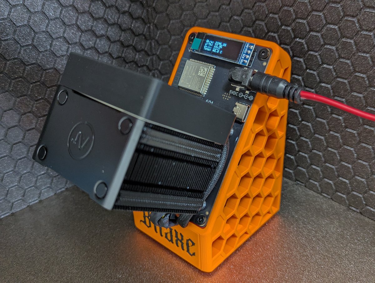 GoBrrr_me's tweet photo. GM! Seems like many of you psychopaths like crazy overclocking Bitaxe builds. If this is the case, you'll absolutely love this one.

Option 1: Run it up to 1.5TH in complete silence with just the 60mm Noctua fan on the Argon Thrml. 

Option 2: Plug in the rear fan as well, set fan speeds to 60% and run it to 1.6TH and above with a very modest sound level. 

Option 3: Fan speeds to 100% and run it to 2TH and beyond. (Requires an adequate power supply and won't be silent) 

As always, overclock at your own risk. 😁

21pcs of the Bitaxe Gamma - Extreme Edition are now in stock at https://t.co/yFICkcAO9S

Small batches, handmade in Austria with 🧡