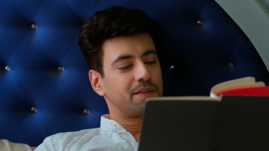 #HaiderAkhtar the character that challenged us to stan him and impossible to hate.
This ckt came to us in the most unexpected way and made a special place in our hearts it's been an yr since it went away yet it left a mark in our hearts.
#KaranvirSharma