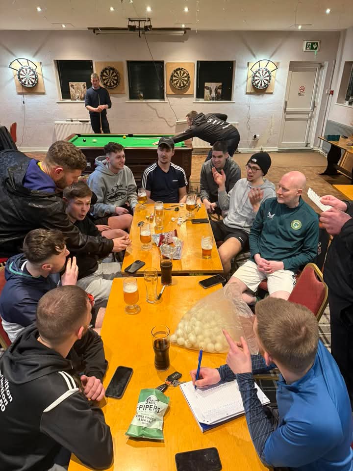 The draw for the darts tournament is underway and it has thrown up some interesting matches 🤐
Remember…6:30pm for a 7pm start!
Hellifield House will be open from 3pm and there are 5 dart boards up if you’d like a nerve settler and a few throws before it gets underway 🎯🍻