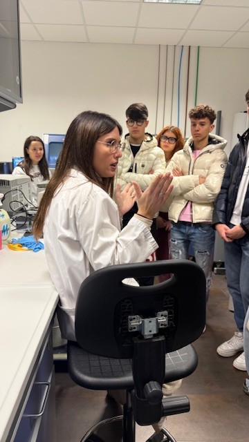 ATeNCenter's tweet photo. ATeN Center ha ospitato gli studenti dell'I.I.S.S. Ugo Foscolo di Canicattì.
Un viaggio nella ricerca e nello sviluppo tecnologico che ha appassionato tutti i partecipanti.
Per maggiori info:
https://t.co/SXTcTNk6eA

#ATeNCenter #UniPa https://t.co/O3RKfvSgau