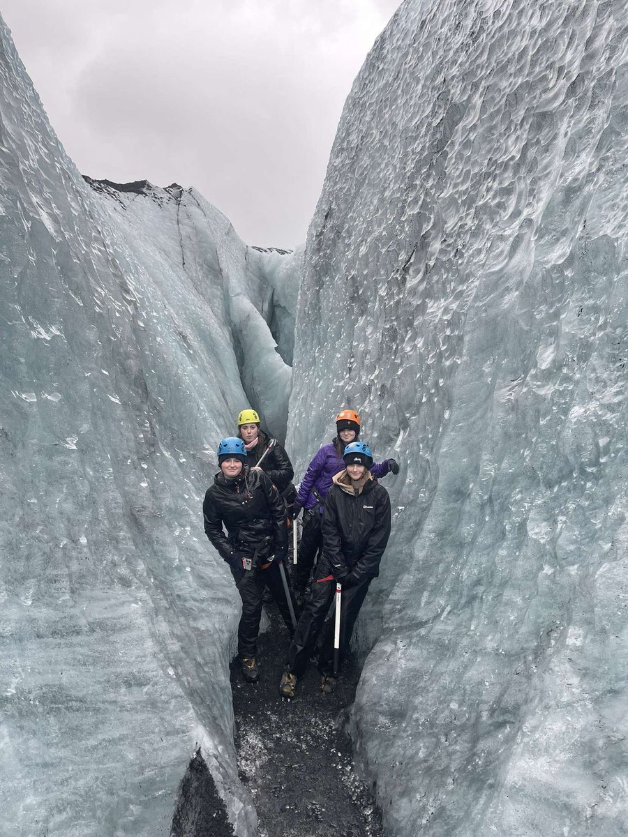 Hele’s Iceland tweet media