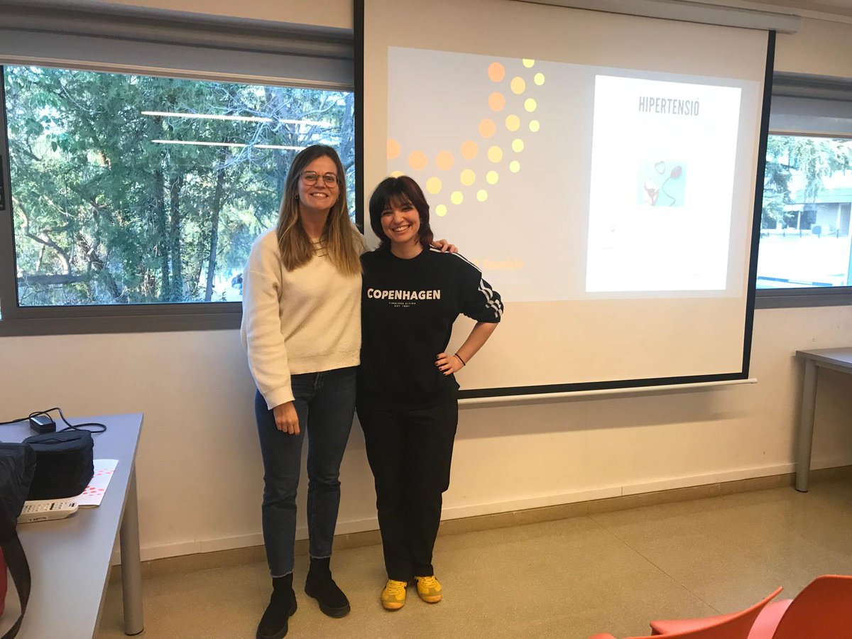UDMAFiCMT's tweet photo. Intervenció comunitària 
🗓 Feb 2025 📚 Com cuidar el cor per gaudir de la vida https://t.co/C2PKuhTIBb
