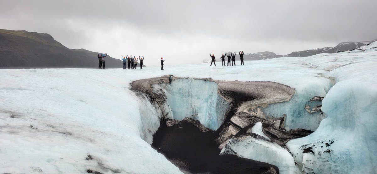 Hele’s Iceland tweet media