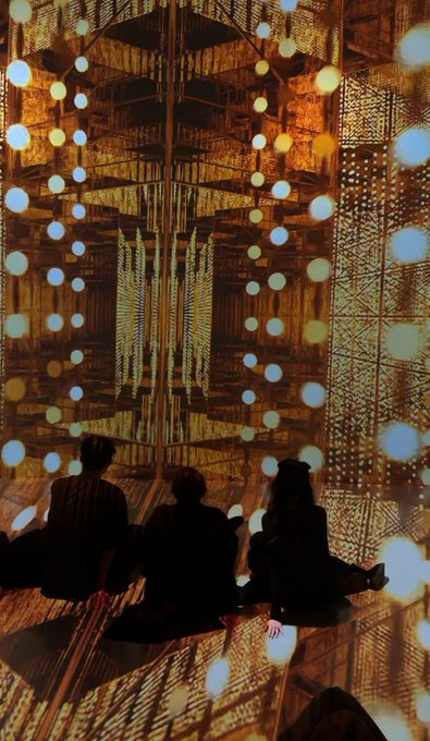 EdwinElliot17's tweet photo. #artechouse
About his journey and immersive exhibition https://t.co/26ABzcdyt5