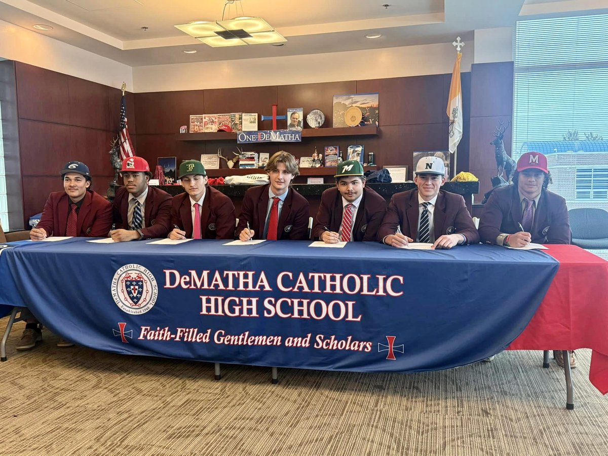 ChappyMommy's tweet photo. Signing Day for @gabechapman25 and fellow seniors at DeMatha High School! @mcdanielsports @McDaniel_BASE @achappy_terp https://t.co/nwlzjVtR0T