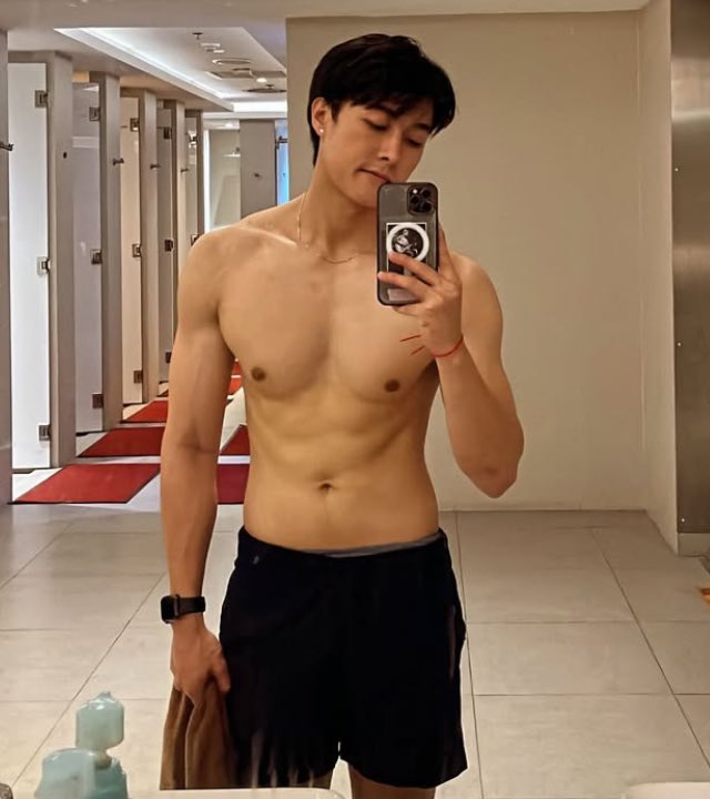 Actzoon's tweet photo. Winner Tanatat 🥵🫣 https://t.co/gnM1yCuH2B