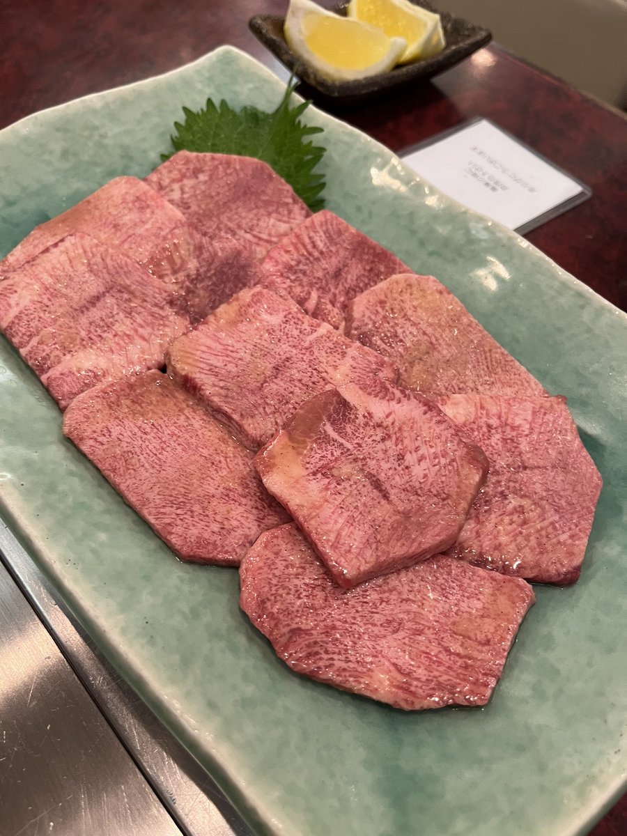 2月は28日と1年で最も日数が少ないです！
あと今日を入れて9日しかありません😦

後半もきー引き締めてがんばるぞ〜🔥🔥

関係ないけどお肉🍖