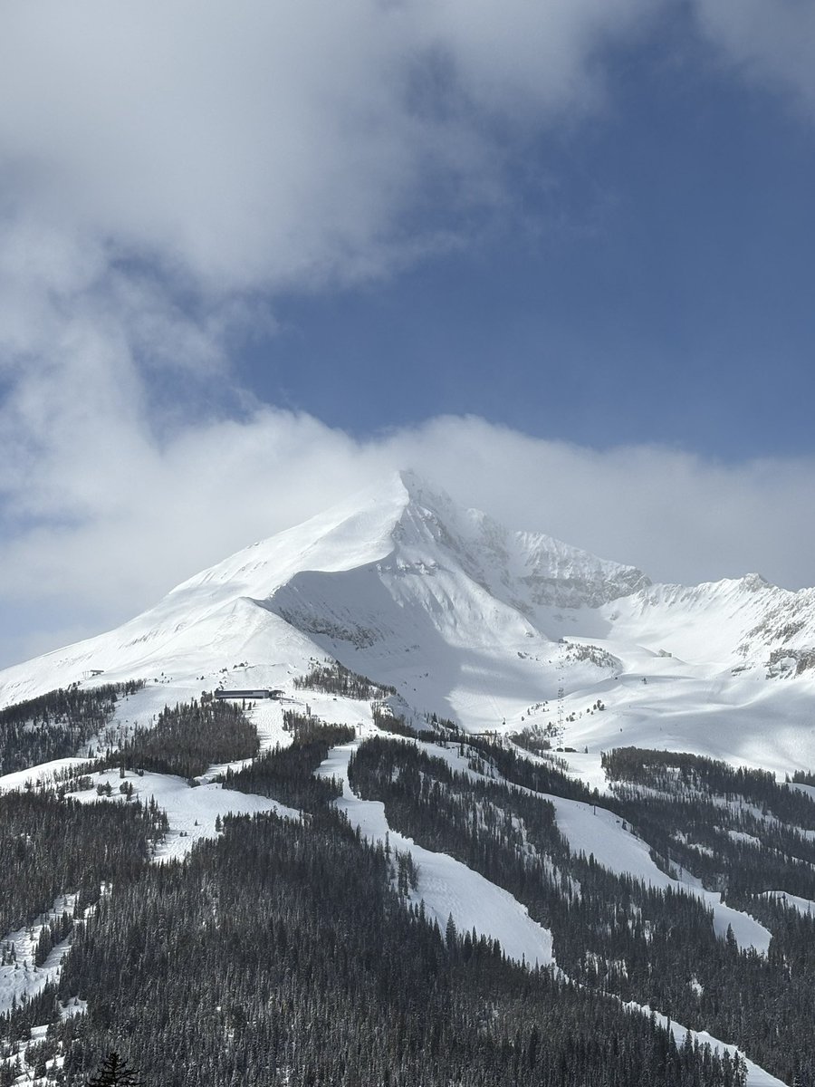 snipeboy4's tweet photo. 📍Big sky , Montana https://t.co/WLvAg5aUiu