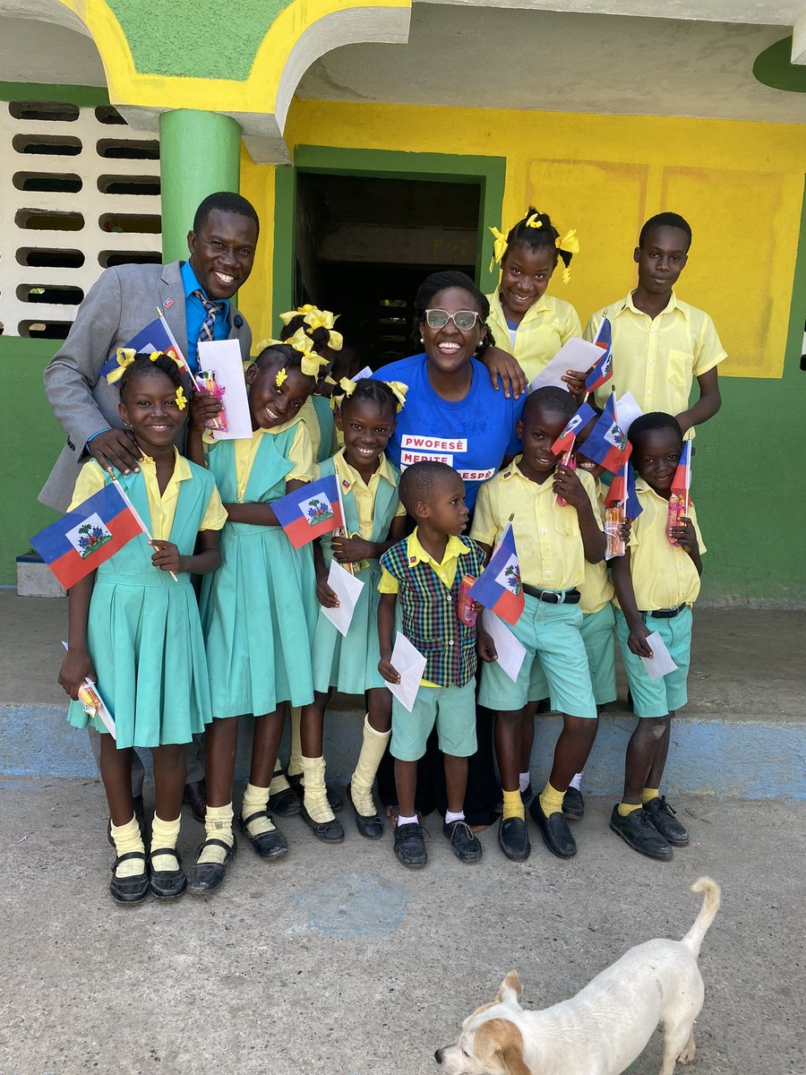 As intense as my schedule has been getting lately, I want to always prioritize school visits in #Haiti🥰. Connecting to students reminds me of my why. It feeds the deepest parts of my soul. 🇭🇹