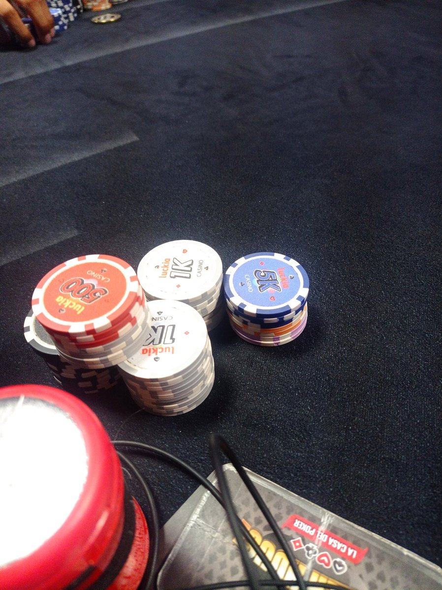shockjc's tweet photo. Running Bad ... Day 1c  6th bullet #tilt #luckia #poker https://t.co/ExnEOu3C4U