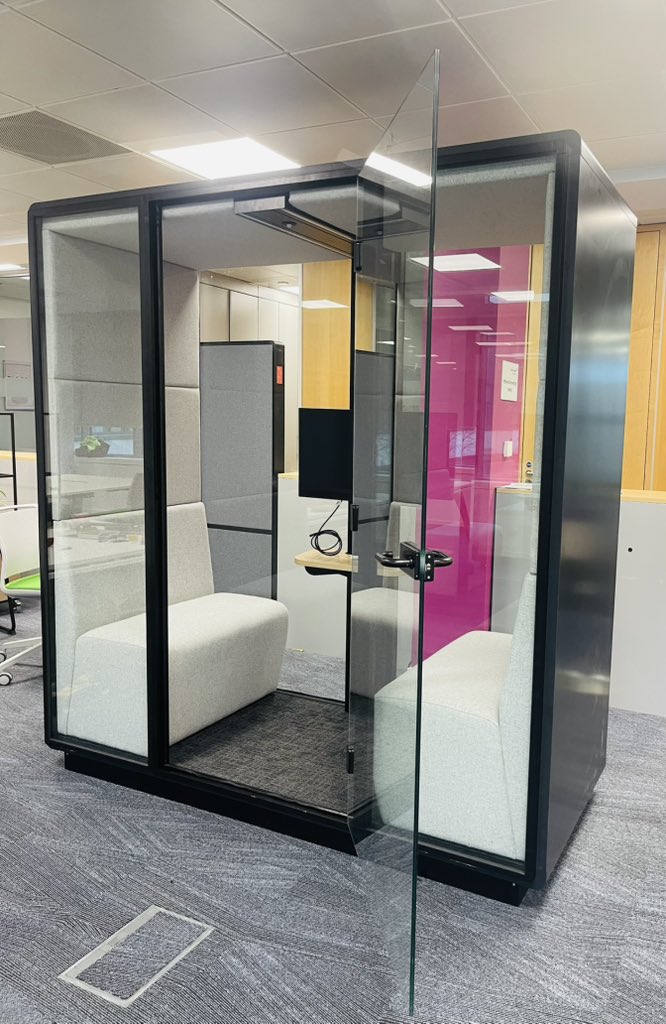 ManiraAhmad's tweet photo. TY #ShonaGair & colleagues for creating work spaces which encourage different ways of working & support the Individuals needs when in the office
Looking forward to using this once all set up
Thinking who to call first from this space ๐
#WorkplaceEnvironment #SupportiveSpaces https://t.co/067uGVgqCq
