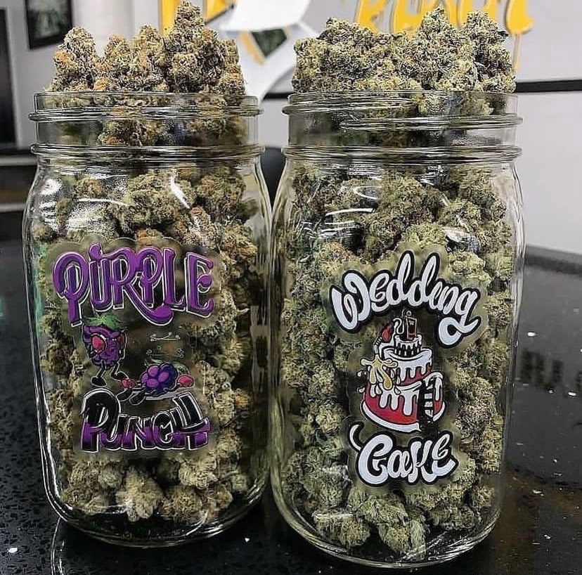 STONERS R US 🍃 tweet media