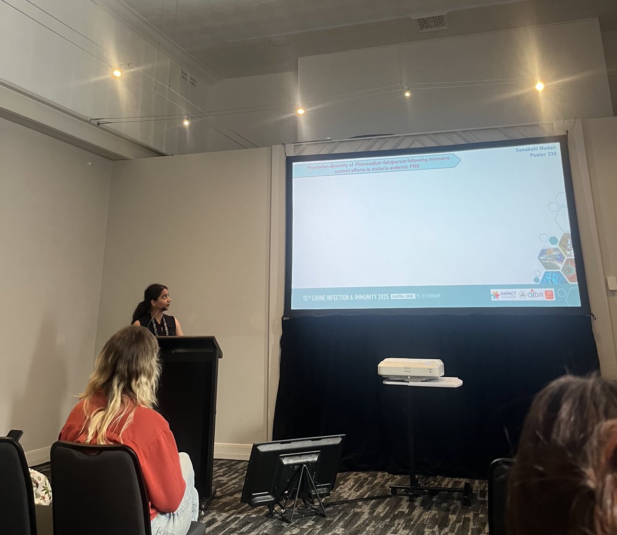 Sonakshi Madan <a href="/kcsmads/">S</a> presented a fascinating Science Bite summarising their work on identifying the sources of Plasmodium falciparum infections following intensive control efforts in malaria endemic PNG <a href="/Deakin/">Deakin University</a> <a href="/CIIDIR_Hub/">CIIDIR</a> <a href="/IMPACTDeakin/">IMPACT</a> #lorneiandi