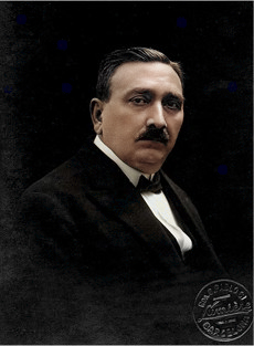 20 de febrer de 1869 : naixia a #Sabadell el compositor, professor i instrumentista de contrabaix Pere Valls i Duran. Va formar part de l'Orquestra Pau Casals, la <a href="/BandaBarcelona/">Banda Municipal BCN</a>  i l'Orquestra del Gran Teatre del Liceu, sent professor del <a href="/liceu1837/">Fundació Conservatori Liceu</a>.

ca.wikipedia.org/wiki/Pere_Vall…