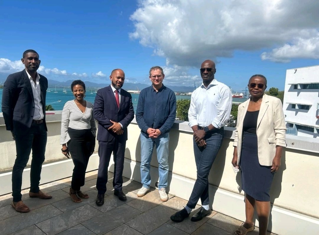 CHEVALLIER Damien (@chevallierdami2) on Twitter photo L'Université des Antilles consolide ses liens dans le domaine de l'Ecologie des Ecosystèmes côtiers
<a href="/UnivAntilles/">UnivAntilles</a> <a href="/UMR_BOREA/">Laboratoire BOREA</a> <a href="/CNRSecologie/">CNRS Écologie & Environnement</a>
<a href="/MNHN_recherche/">Science & recherche au Muséum</a>
<a href="/ird_fr/">IRD.fr</a>
<a href="/Sorbonne_Univ_/">Sorbonne Université</a>
<a href="/sup_recherche/">Ministère Enseignement supérieur et Recherche</a>
linkedin.com/posts/universi… L'Université des Antilles consolide ses liens dans le domaine de l'Ecologie des Ecosystèmes côtiers
<a href="/UnivAntilles/">UnivAntilles</a> <a href="/UMR_BOREA/">Laboratoire BOREA</a> <a href="/CNRSecologie/">CNRS Écologie & Environnement</a>
<a href="/MNHN_recherche/">Science & recherche au Muséum</a>
<a href="/ird_fr/">IRD.fr</a>
<a href="/Sorbonne_Univ_/">Sorbonne Université</a>
<a href="/sup_recherche/">Ministère Enseignement supérieur et Recherche</a>
linkedin.com/posts/universi…