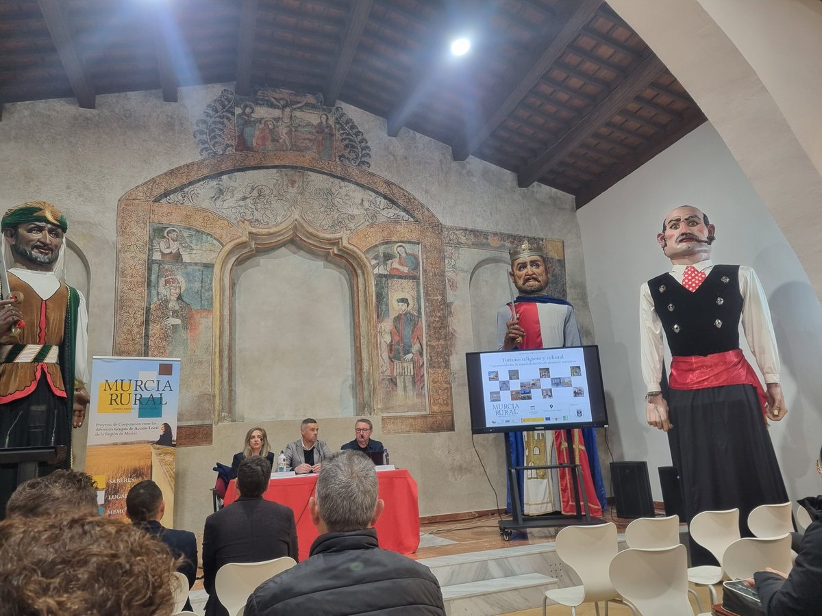 La Agencia de Desarrollo Local del Ayuntamiento de Cehegín asiste a la Jornada SABER INTEGRAR en Caravaca.  Enhorabuena por la organización