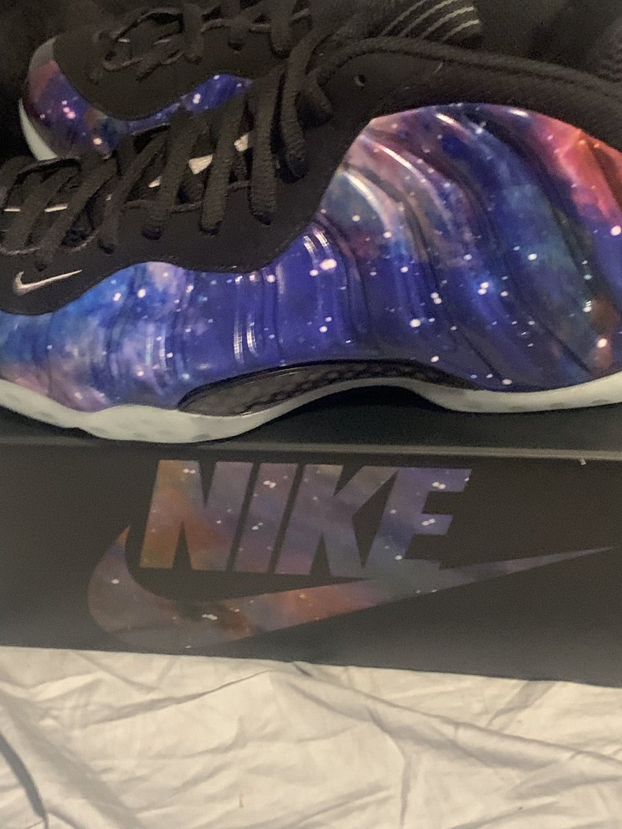 MichaelGardea4's tweet photo. I was lucky copping this pair of Nike Foamposite galaxy QS at Footlocker on Powell street San Francisco! https://t.co/YGFevT2kYL