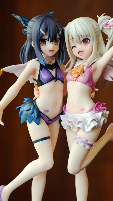 イリヤと美遊の水着フィギュアとどいた。別々に売ってるんですが、二人を組み合わせることも可能という素晴らしきシステム。 