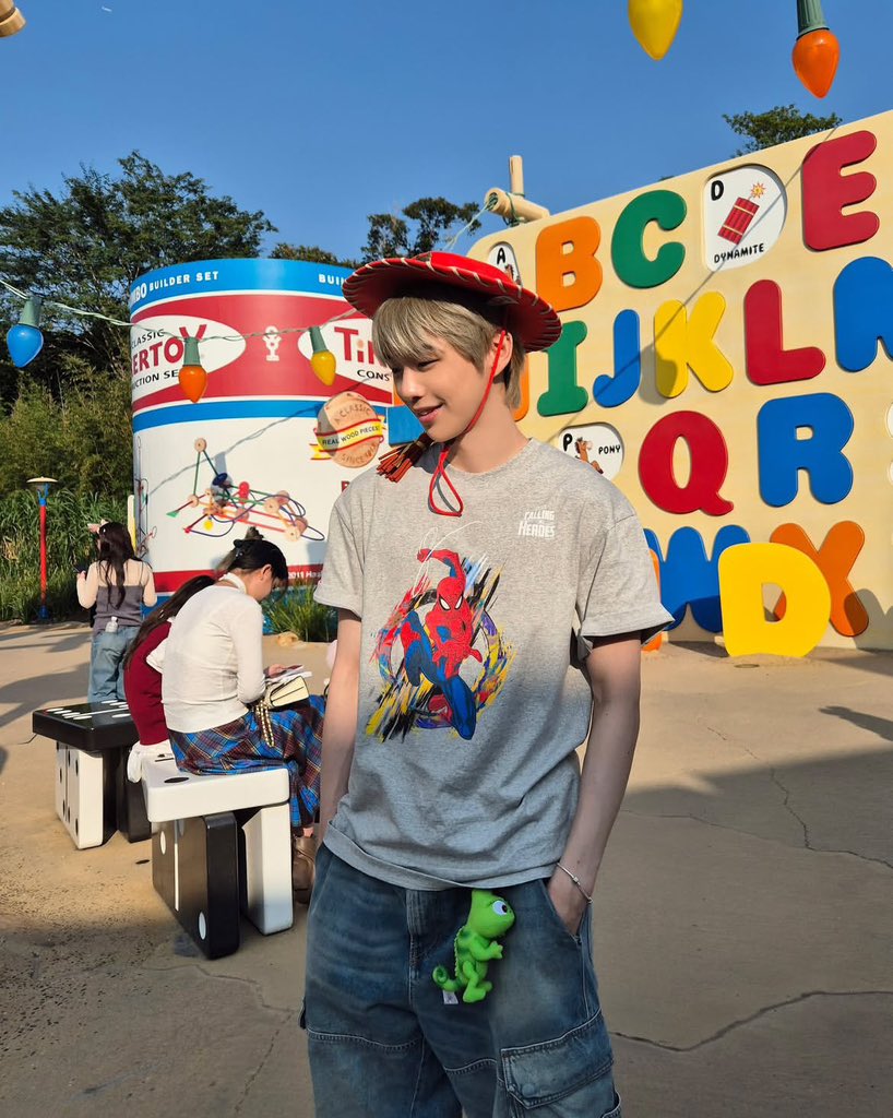 และใช่ค่ะ นี่คือเป็นเอก ในเรื่อง #ที่รักเป็นเอก #เนียลอง แบบ 100% ถูกต้องทุกอย่างค่ะ