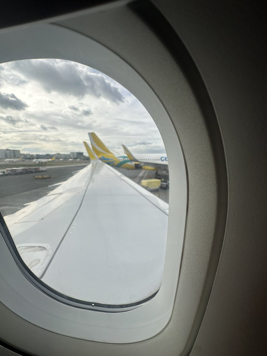 Sammzziiee's tweet image. Let's go somewhere ✈️

#plhiv #pozz #TravelPozz