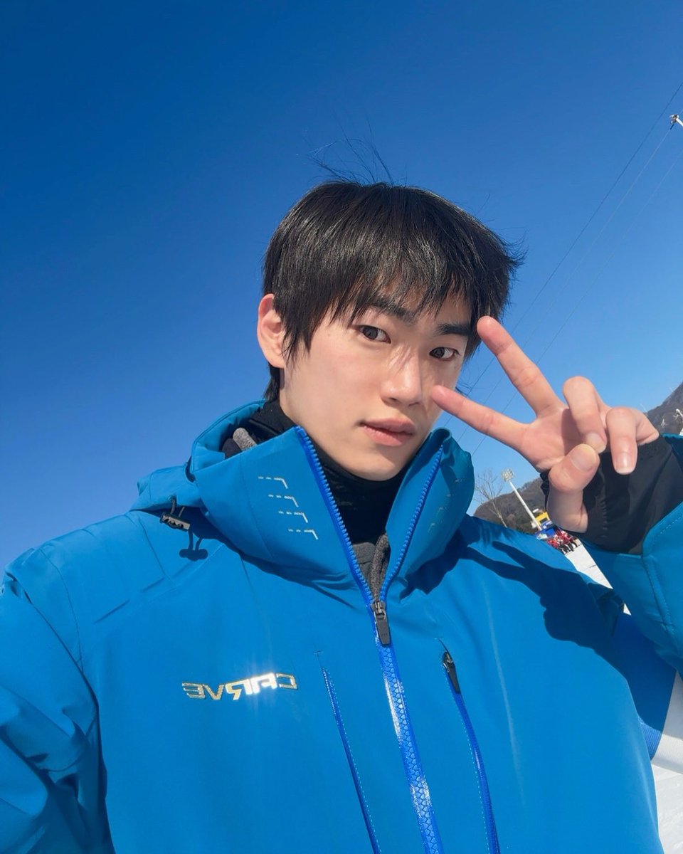 나 무쌍 좋아하네…
KPLUS 모델 김윤수에게 빠져버려💖

📸 김윤수 

#케이플러스 #KPLUS #모델 #Model #김윤수 #kimyoonsue