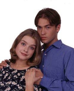 SSnozwell's tweet photo. It Could Holly Wicks Mother is Sarah Hills daughter of Ted Hills and Niece of Kathy Beale and her Cousin Ian & Ben @bbceastenders #WicksAlwaysWins #EastEnders40 #EastEndersCountdown #EastEndersLive #EastEndersRevealed #WicksHills #DavidWicks https://t.co/vSTvjQAzaj